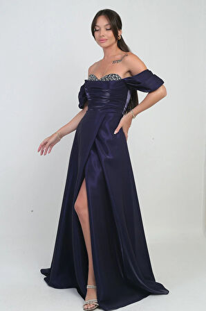 Kadın Parlak Taş Detaylı Straplez Düşük Kollu Organze Uzun Elbise