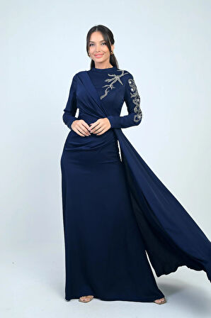 Taş İşlemeli Önü Büzgülü Astarlı Krep Saten Tesettür Elbise