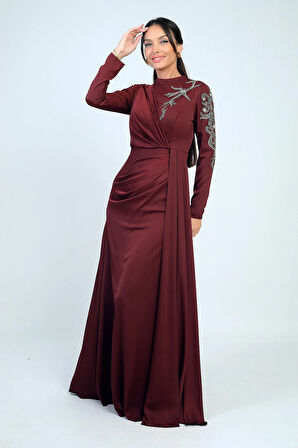 Taş İşlemeli Önü Büzgülü Astarlı Krep Saten Tesettür Elbise