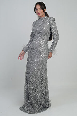 Kadın Kolu Tüylü Boncuk Ve Pullu Astarlı Tül Uzun Elbise