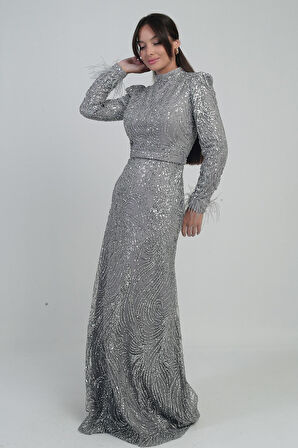 Kadın Kolu Tüylü Boncuk Ve Pullu Astarlı Tül Uzun Elbise