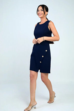 Kadın Yuvarlak Yaka Kolsuz Önü Düğme Detaylı Elbise