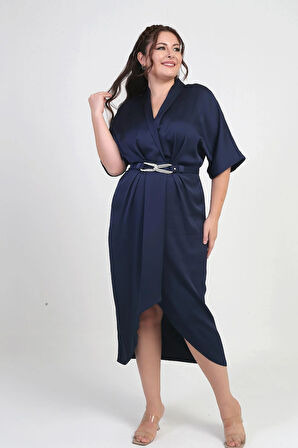 Kadın Kruvaze Yaka Kısa Yarasa Kollu Çift Pileli Krep Saten Büyük Beden Midi Tasarım Elbise