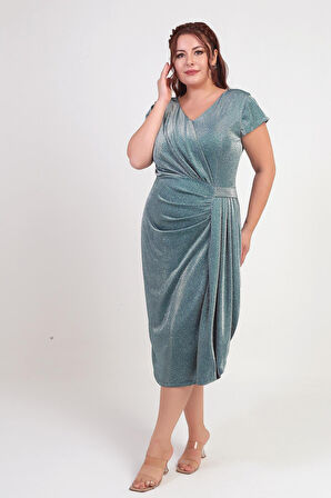 Kadın Ön Arka V Yaka Beli Taş Detaylı Astarlı Simli Sandy Kumaş Büyük Beden Midi Elbise