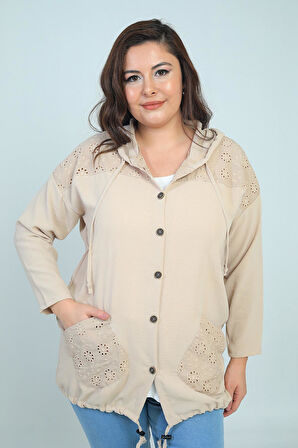 Kadın Kapüşonlu Önü Düğmeli Cepli Fistolu Büyük Beden Hırka