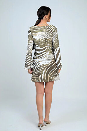 Kadın Yuvarlak Yaka Zebra Desenli İspanyol Kol Astarlı Kısa Elbise