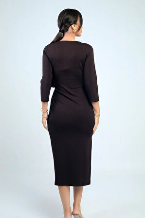 Kadın Kruvaze Yaka Toka Detaylı Yırtmaçlı Midi Elbise