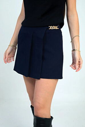 Kadın Zincir Detaylı Krep Şort Etek