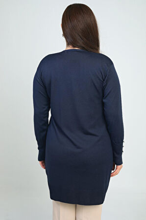 Kadın Kolları Düğme Detaylı Soğuk İplik Büyük Beden Uzun Hırka