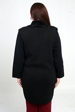 Kadın Yaka Ve Cebi Kürklü Önü Düğmeli Büyük Beden Triko Kaban