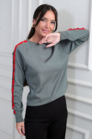 Kadın Kolu Şerit Dekolteli Triko Bluz