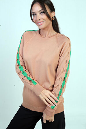 Kadın Kolu Şerit Dekolteli Triko Bluz