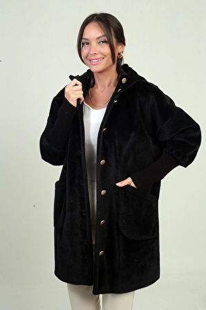 Kadın Kapüşonlu Önü Düğmeli Astarlı Kolları Ribanalı Angora Kaban