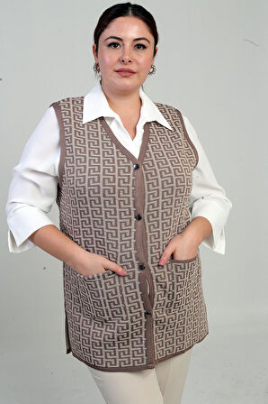 Kadın  Önü Metal Düğmeli Cepli Desenli Büyük Beden Kısa Triko Yelek