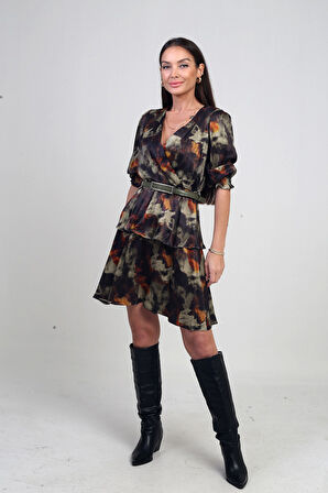 Kadın Kruvaze Yaka Katlı Kısa Batik Saten Elbise