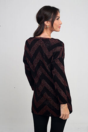 Kadın V Yaka Zikzak Desenli Geniş Beden Aralıklı Simli Bluz