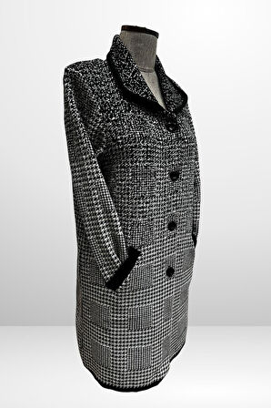 Kadın Önü Düğmeli Kazayağı Desenli Cepli Büyük Beden Triko Kaban