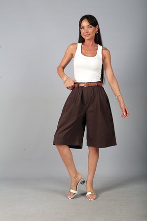 Kadın Beli Lastikli Cepli Diz Altı Bermuda İtaly Cotton Şort