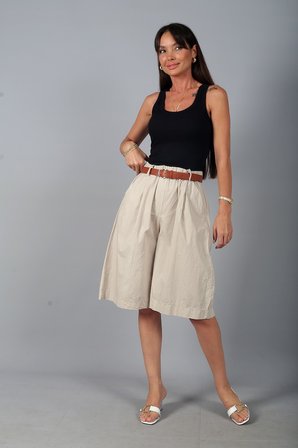 Kadın Beli Lastikli Cepli Diz Altı Bermuda İtaly Cotton Şort