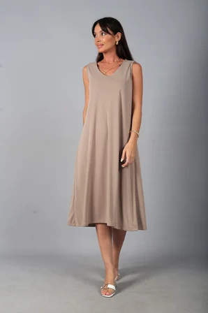 Kadın V Yaka Ön Pervazlı Pike Kumaş Kolsuz Oversize Midi Elbise