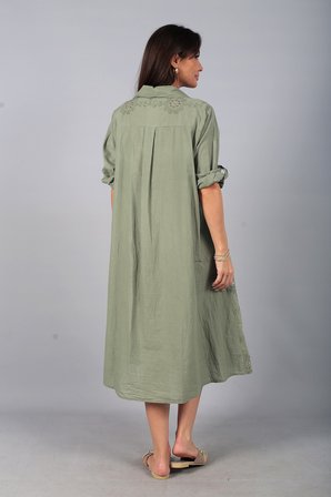 Kadın İtalyan Cotton Cepli Kabartma Nakışlı Pullu Oversize Uzun Elbise