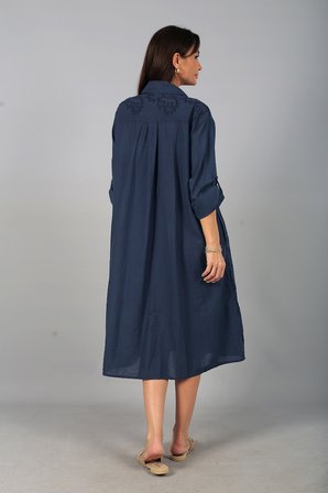 Kadın İtalyan Cotton Cepli Kabartma Nakışlı Pullu Oversize Uzun Elbise