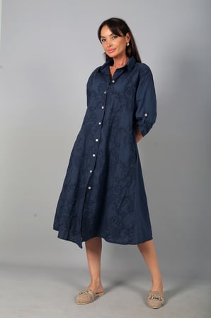 Kadın İtalyan Cotton Cepli Kabartma Nakışlı Pullu Oversize Uzun Elbise