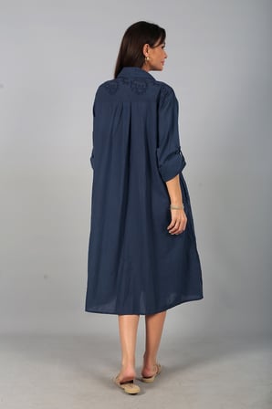 Kadın İtalyan Cotton Cepli Kabartma Nakışlı Pullu Oversize Uzun Elbise