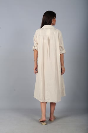 Kadın İtalyan Cotton Cepli Kabartma Nakışlı Pullu Oversize Uzun Elbise