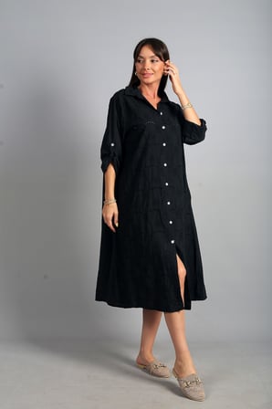 Kadın İtalyan Cotton Cepli Kabartma Çiçek Nakış İşlemeli Oversize Uzun Elbise
