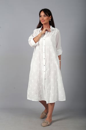 Kadın İtalyan Cotton Cepli Kabartma Çiçek Nakış İşlemeli Oversize Uzun Elbise