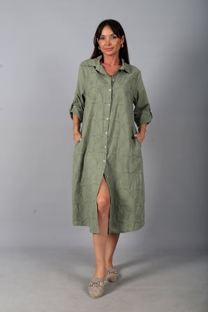 Kadın İtalyan Cotton Cepli Kabartma Çiçek Nakış İşlemeli Oversize Uzun Elbise