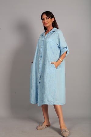 Kadın İtalyan Cotton Cepli Kabartma Çiçek Nakış İşlemeli Oversize Uzun Elbise