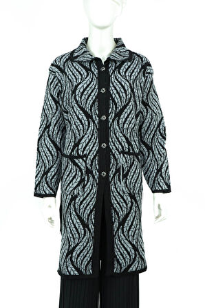 Oppland Kadın Kışlık Motifli Düğmeli Cepli Rahat Kesim Likralı Yünlü Dokuma Anne Hırka