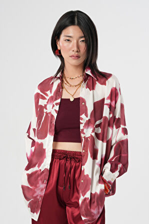 KADIN BÜYÜK ÇİÇEK DESENLİ OVERSİZE GÖMLEK