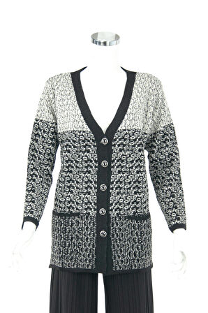 Oppland Kadın Krem Kışlık Motifli Çift Cepli Önü Düğmeli Normal Kesim Likralı Yünlü Kumaş Anne Hırka