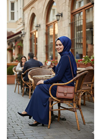 Oppland Kadın Kışlık Triko Kazak Bisiklet Yaka Boncuk Detaylı Motifli Rahat Tam Kalıp