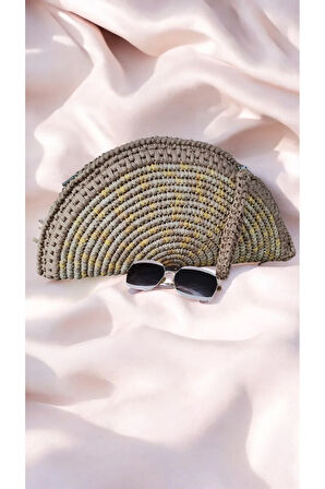 El Yapımı Bej Örgü Desenli El Çantası