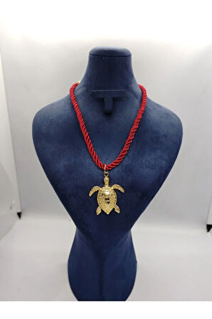 Örgü İpli Kaplumbağa Figürlü Kolye