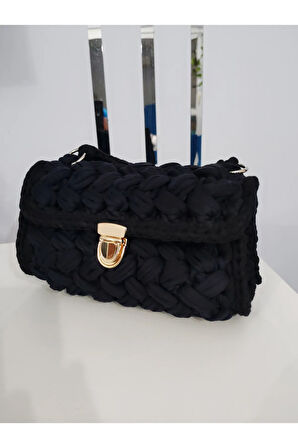 El Yapımı Orta Boy Siyah Laci Renk El Çantası