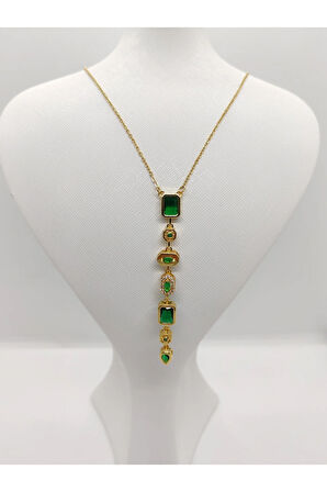 7 Element Figürlü Çelik Kolye Zümrüt Gold
