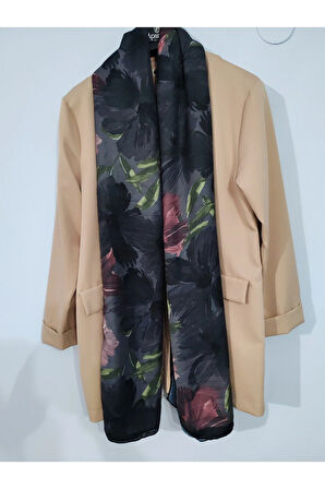 Renkli Desenli Boyun ve Tesettür Şal Siyah Çiçekli