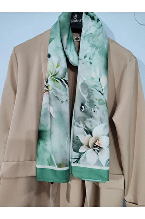 Renkli Desenli Boyun ve Tesettür Şal Yeşil