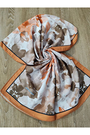 Renkli Desenli Boyun ve Tesettür Şal Turuncu