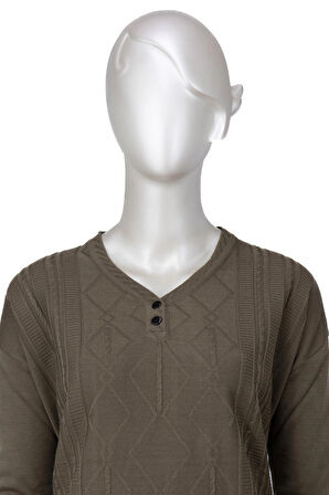 Oppland Kadın Kışlık Yünlü Örme Triko Anne Kazak Elmas Desenli iki Düğmeli V Yakalı Likralı Rahat Kesim Tam Kalıp