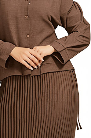 Oppland Kadın Tesettür Takım Pamuklu Keten Kumaş Kolyeli Gömlekli Etekli Oversize OPKTT25SRNMOD44