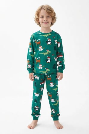 Yeşil Yılbaşı Desenli Unisex Pijama Takımı