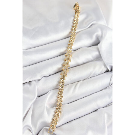 Pirinç Zirkon Taşlı Sıralı Ok Model Gold Renk Kadın Bileklik