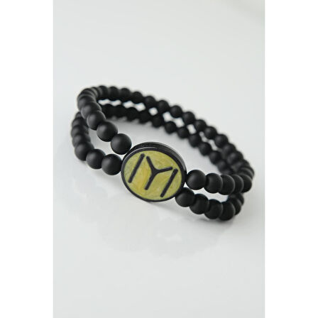 Sarı Renkli Metal Üzerine Siyah Kayı Boyu Figürlü Siyah Renk Çift Sıra Doğal Taş Erkek Bileklik