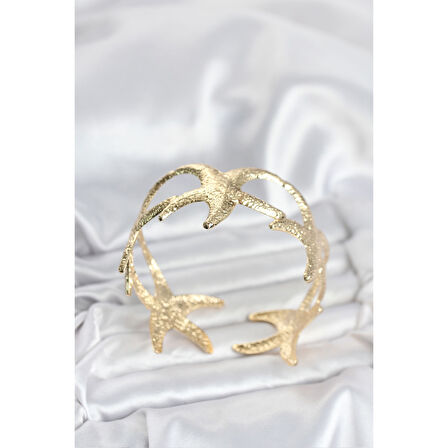 Pirinç Gold Renk Deniz Yıldızı Model Kadın Bileklik